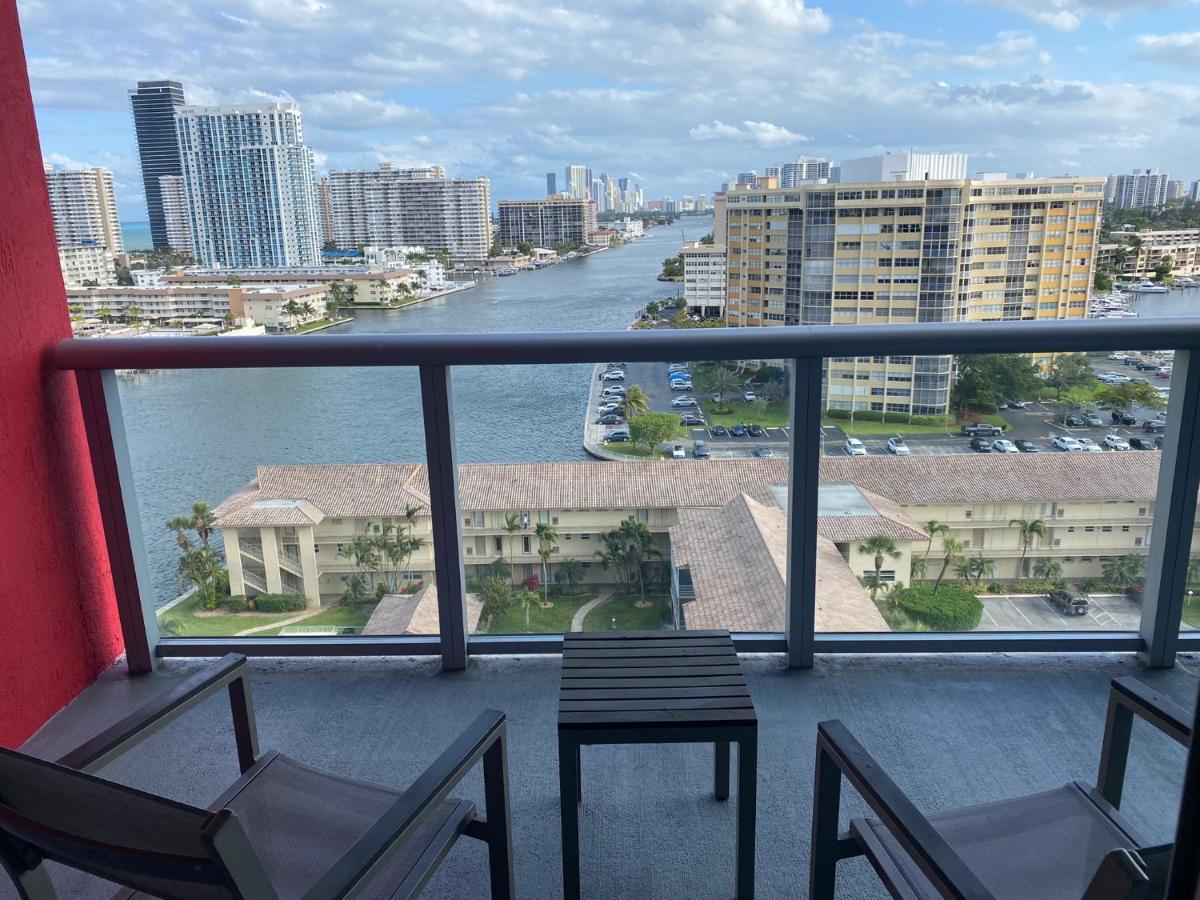 Beachwalk 1B 1B Incredible View Apartment 14 A ฮาลลันเดลบีช ภายนอก รูปภาพ