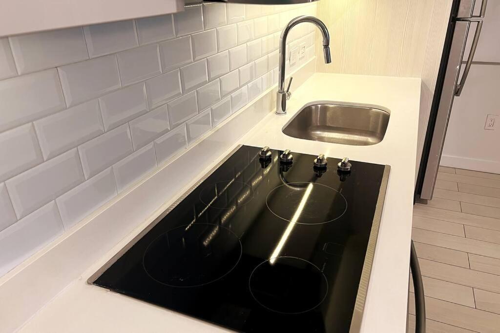 Beachwalk 1B 1B Incredible View Apartment 14 A ฮาลลันเดลบีช ภายนอก รูปภาพ