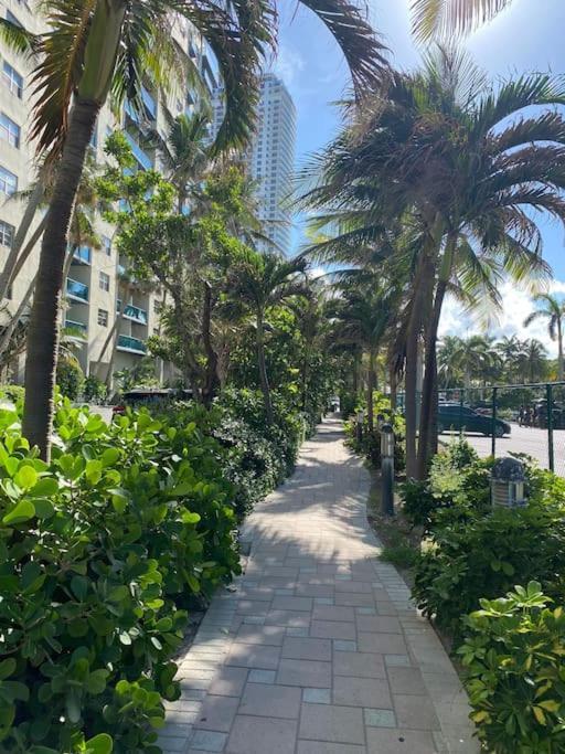 Beachwalk 1B 1B Incredible View Apartment 14 A ฮาลลันเดลบีช ภายนอก รูปภาพ